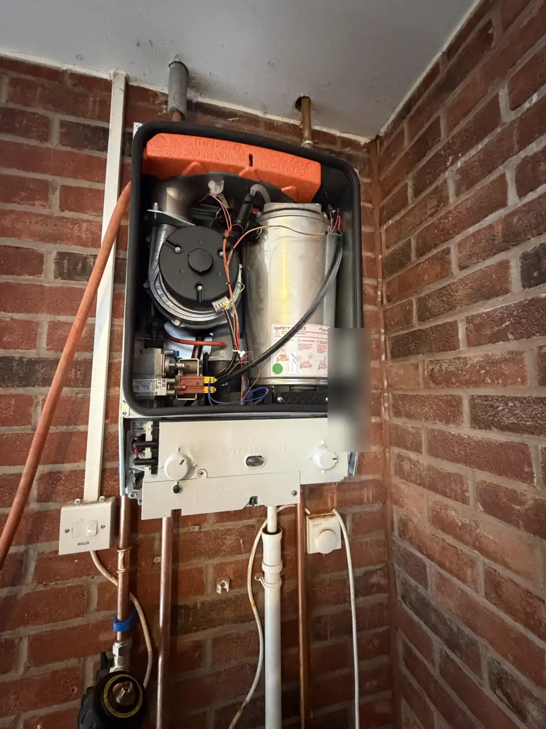 New Worcester Greenstar 18Ri ErP on the wall with the case off and the transit packaging still on top